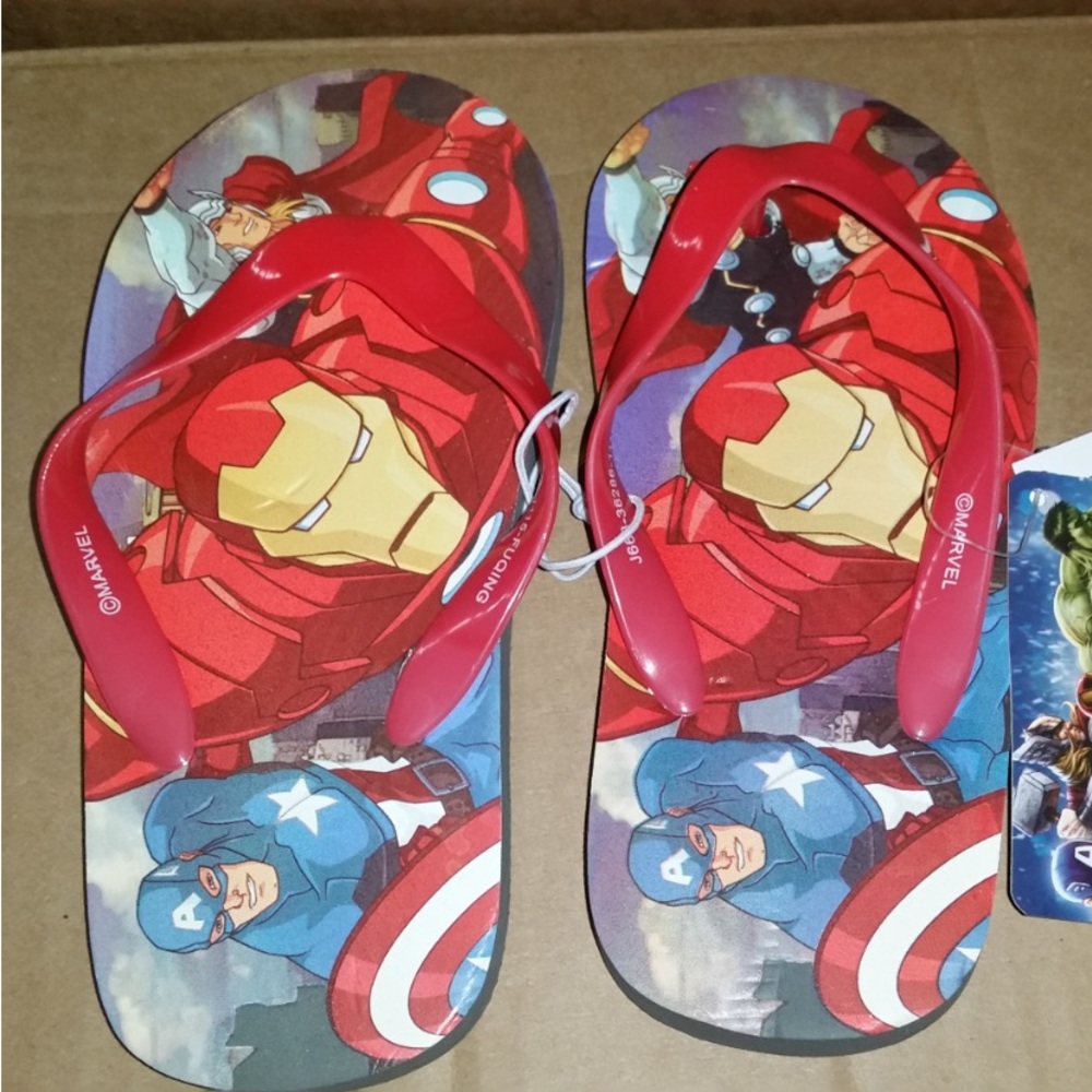 Disney Marvel Avengers Boys Flip
Flops   Toddler 6-7